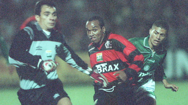 Flamengo venceu disputa contra o Palmeiras na final da Copa Mercosul em 1999